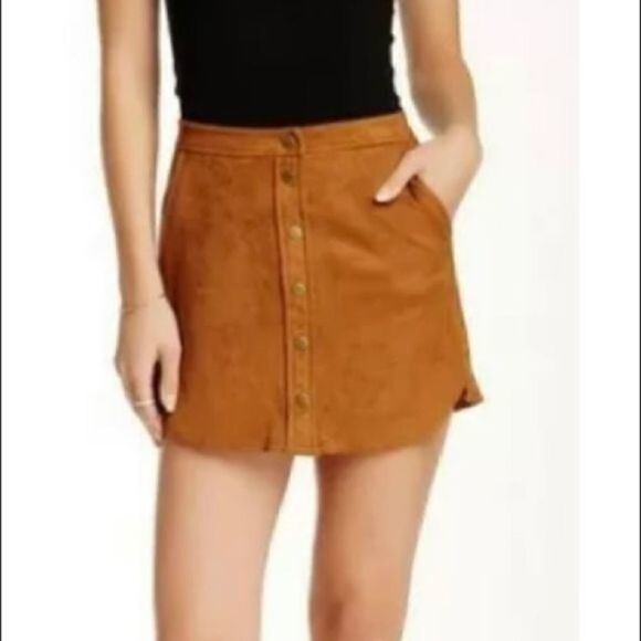 #123 JOLT camel vegan suede mini skirt - Picture 1 of 11